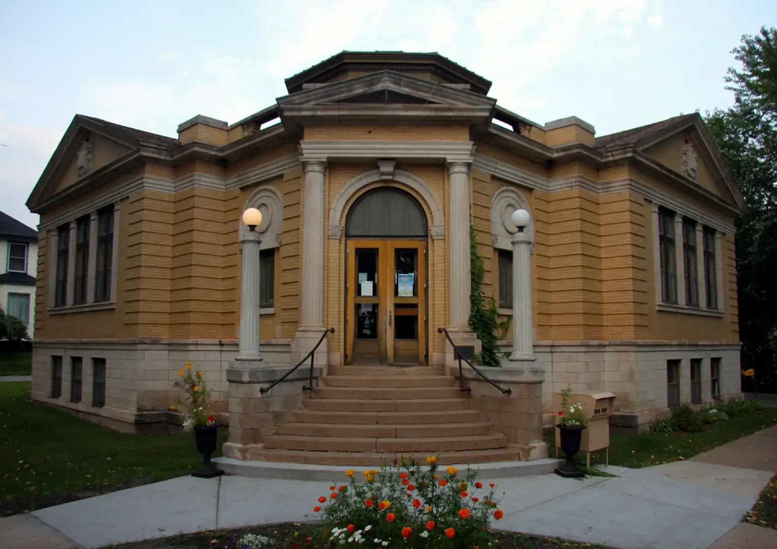 CarnegieLibraryColeraineMN — Itasca County, Minnesota